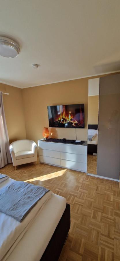Wohlfuehlen & Arbeiten In Toplage Mit Gratis Tiefgaragenplatz Graz Extérieur photo